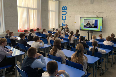 УРОК ЦИФРЫ: Ленинградские школьники изучали кибербезопасность космического уровня